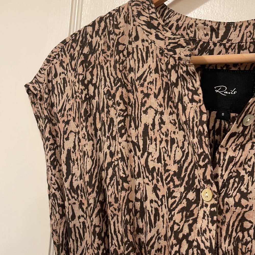 Rails NWT Angelina Dress | Small | Tan Abstract - Picture 17 of 17